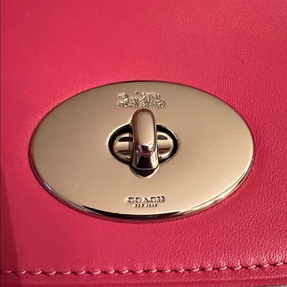 Coach Blake Carryall Large GUC - Picture 3 of 17